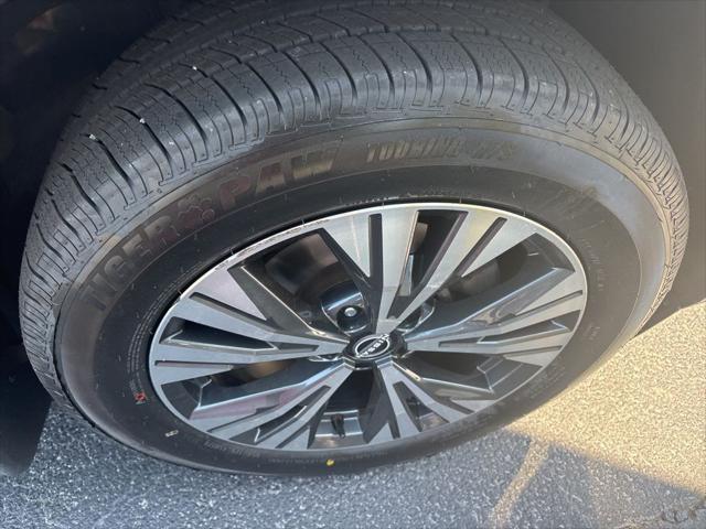 2023 Nissan Rogue SV Intelligent AWD