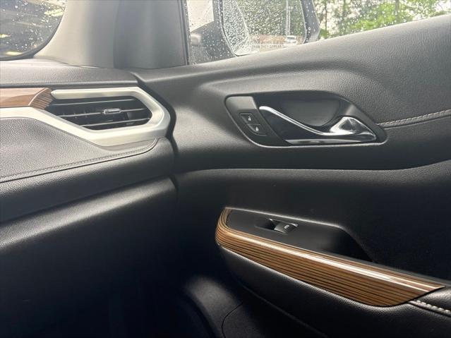 2023 GMC Acadia FWD SLE