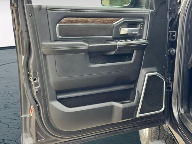 2020 Jeep Ram 2500 Laramie Crew Cab 4x4 6'4" Box