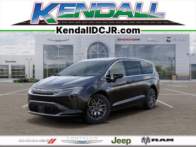 2027 Chrysler Pacifica Limited for sale in Miami, FL
