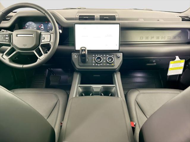 2026 Land Rover Defender P400 X-Dynamic SE