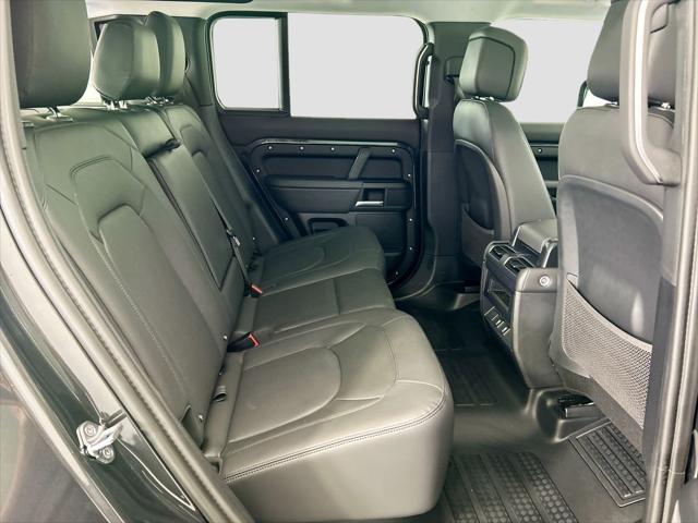 2026 Land Rover Defender P400 X-Dynamic SE