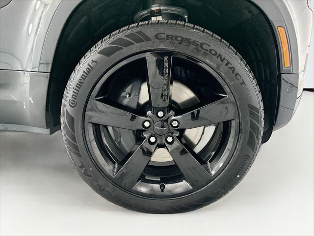 2026 Land Rover Defender P400 X-Dynamic SE
