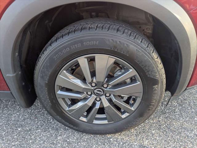 2024 Nissan Pathfinder SV FWD