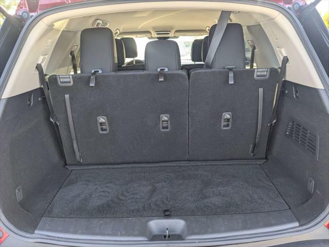 2024 Nissan Pathfinder SV FWD