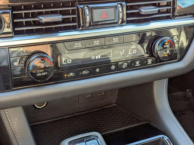 2024 Nissan Pathfinder SV FWD