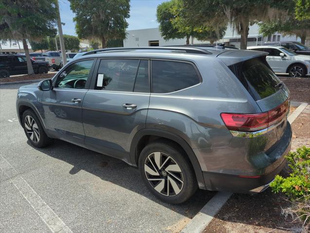 2025 Volkswagen Atlas 2.0T SE w/Technology