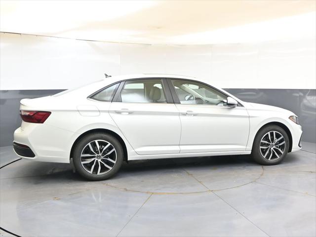 2026 Volkswagen Jetta SE