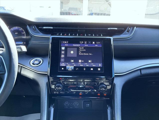 2023 Jeep Grand Cherokee Altitude 4x4