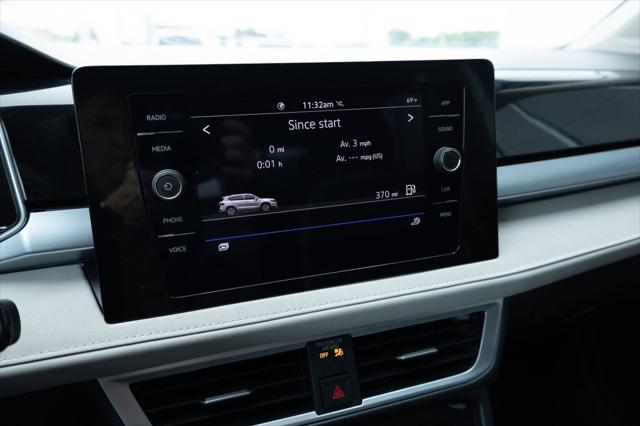 2025 Volkswagen Taos 1.5T SE