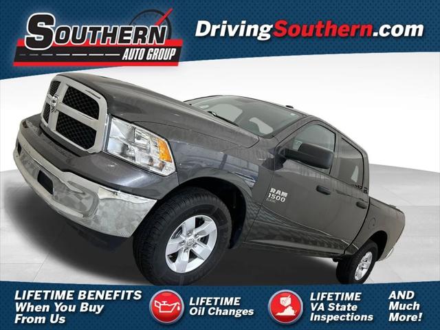 2022 RAM 1500 Classic SLT Crew Cab 4x4 57 Box 2022 RAM 1500 Classic SLT Crew Cab 4x4 57 Box