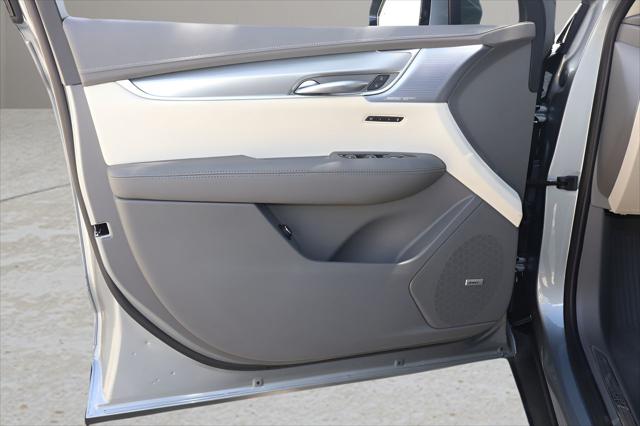 2026 Cadillac XT5 Premium Luxury FWD