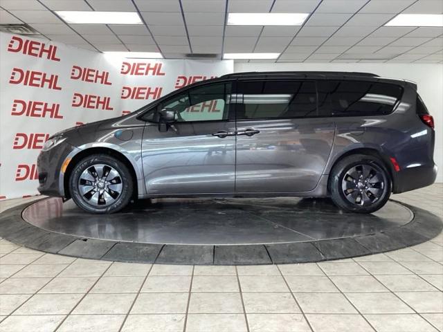 2020 Chrysler Pacifica Hybrid Touring L