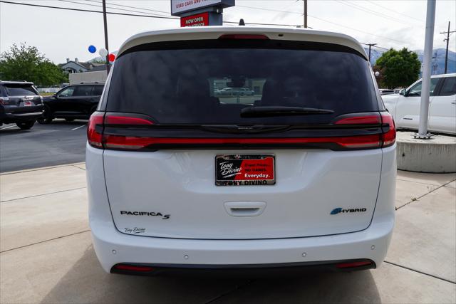 2023 Chrysler Pacifica Hybrid Limited