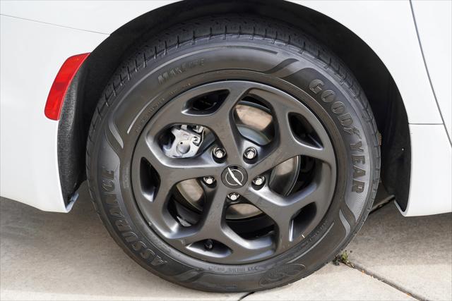 2023 Chrysler Pacifica Hybrid Limited