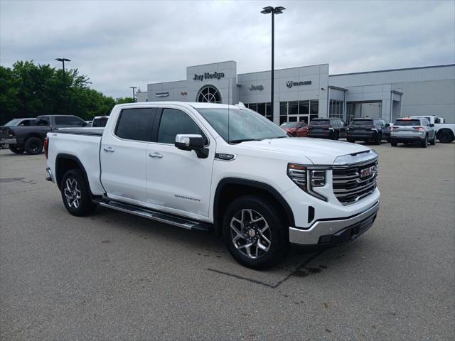 2024 GMC Sierra 1500 4WD Crew Cab Short Box SLT