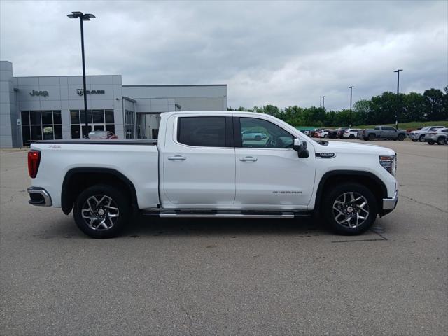 2024 GMC Sierra 1500 4WD Crew Cab Short Box SLT