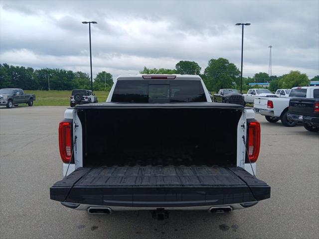 2024 GMC Sierra 1500 4WD Crew Cab Short Box SLT