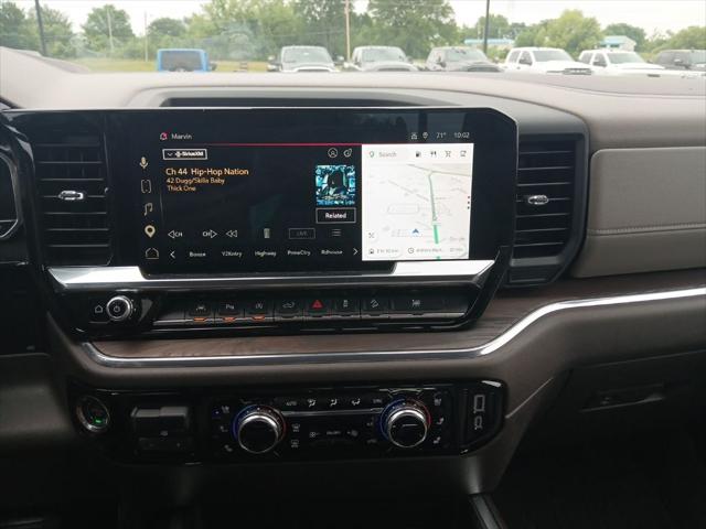 2024 GMC Sierra 1500 4WD Crew Cab Short Box SLT