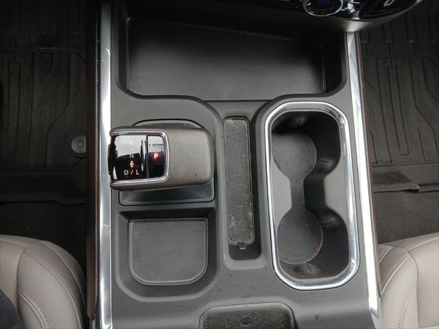 2024 GMC Sierra 1500 4WD Crew Cab Short Box SLT
