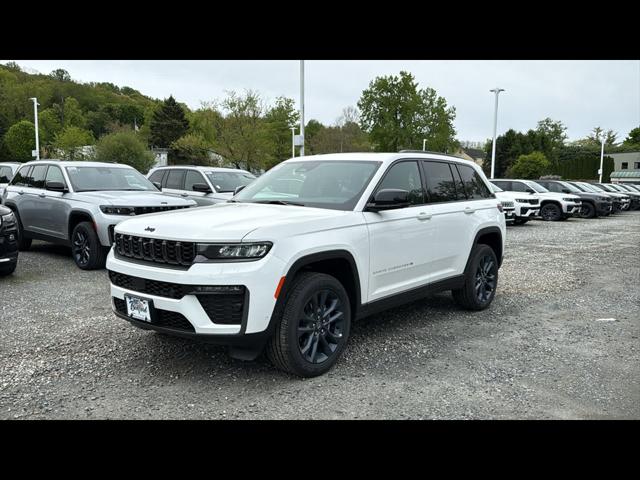 2026 Jeep Grand Cherokee 85th Anniversary Edition