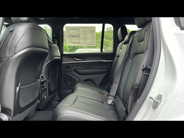 2026 Jeep Grand Cherokee 85th Anniversary Edition