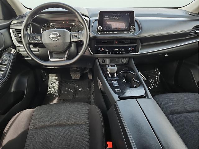 2025 Nissan Rogue SV FWD