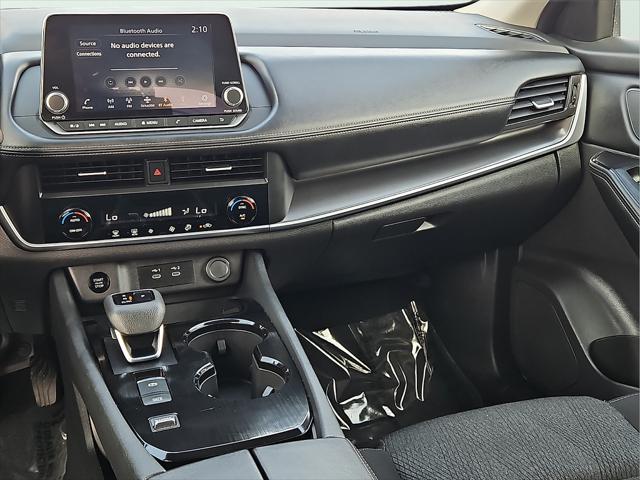 2025 Nissan Rogue SV FWD