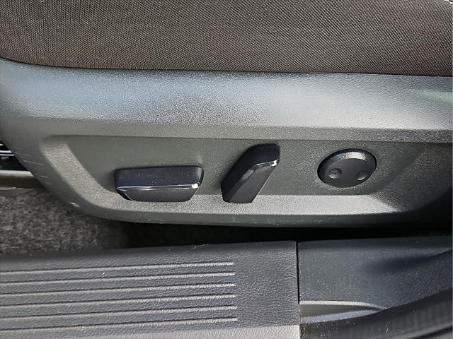 2025 Nissan Rogue SV FWD