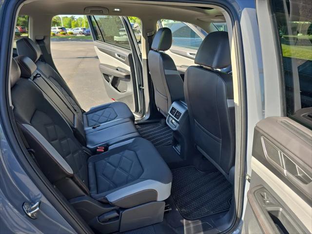2024 Volkswagen Atlas 2.0T Peak Edition SE w/Technology