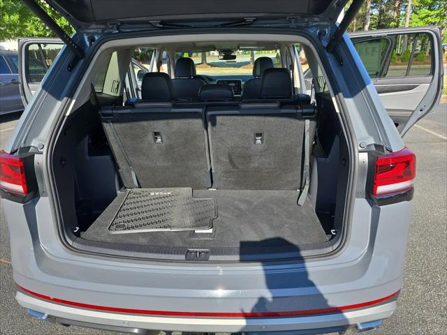 2024 Volkswagen Atlas 2.0T Peak Edition SE w/Technology