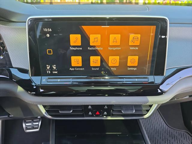 2024 Volkswagen Atlas 2.0T Peak Edition SE w/Technology