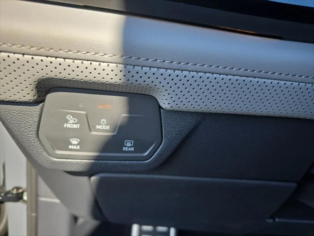2024 Volkswagen Atlas 2.0T Peak Edition SE w/Technology