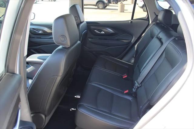 2023 GMC Terrain AWD SLT