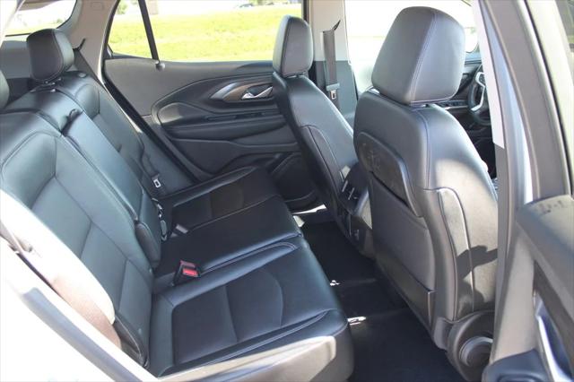 2023 GMC Terrain AWD SLT