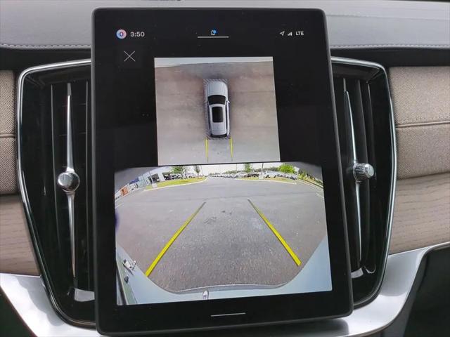 2026 Volvo XC90 Ultra, B6 AWD Gas mild hybrid, Gasoline, Bright, 7 Seats