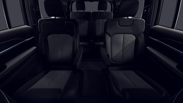 2026 Jeep Grand Cherokee L GRAND CHEROKEE L LAREDO X 4X2