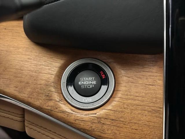 2022 Jeep Grand Cherokee L Summit Reserve 4x4
