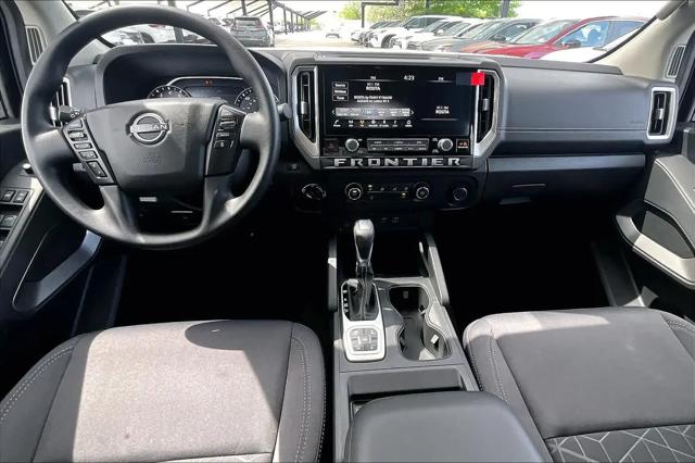 2026 Nissan Frontier Crew Cab SV 4x4