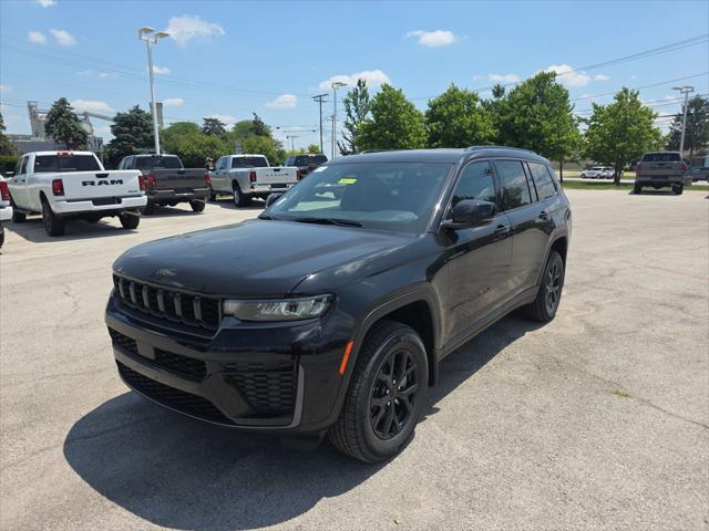 2026 Jeep Grand Cherokee L GRAND CHEROKEE L LAREDO ALTITUDE 4X4