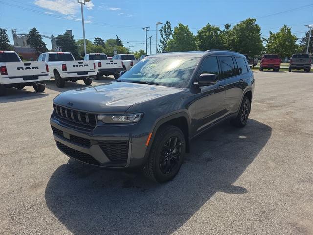 2026 Jeep Grand Cherokee L GRAND CHEROKEE L LAREDO ALTITUDE 4X4