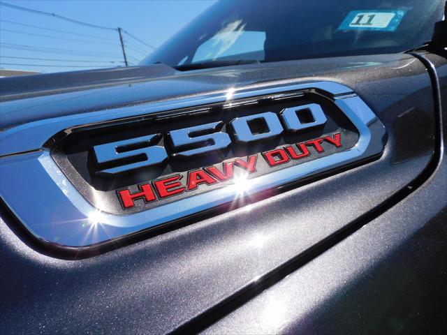 2021 Ram Ram 5500 Chassis Cab Tradesman/SLT