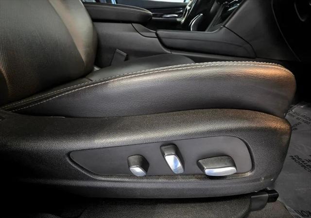 2023 Cadillac XT5 AWD Premium Luxury