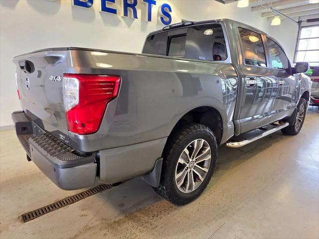 2019 Nissan Titan SL