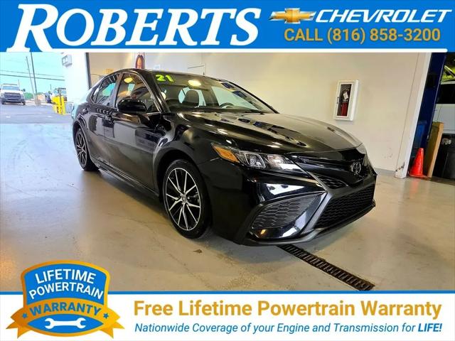 2021 Toyota Camry SE for sale in Platte City, MO