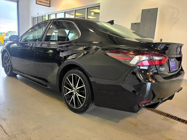 2021 Toyota Camry SE