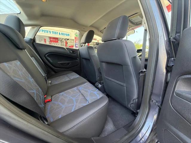 2012 Ford Fiesta SE