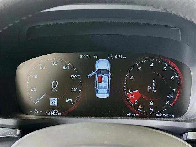 2022 Volvo S60 B5 Momentum