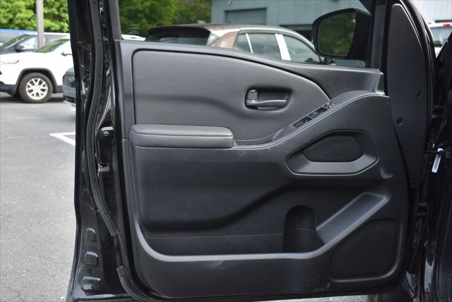 2022 Nissan Frontier Crew Cab S 4x2