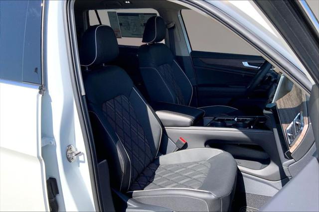 2026 Volkswagen Atlas SEL Premium R-Line